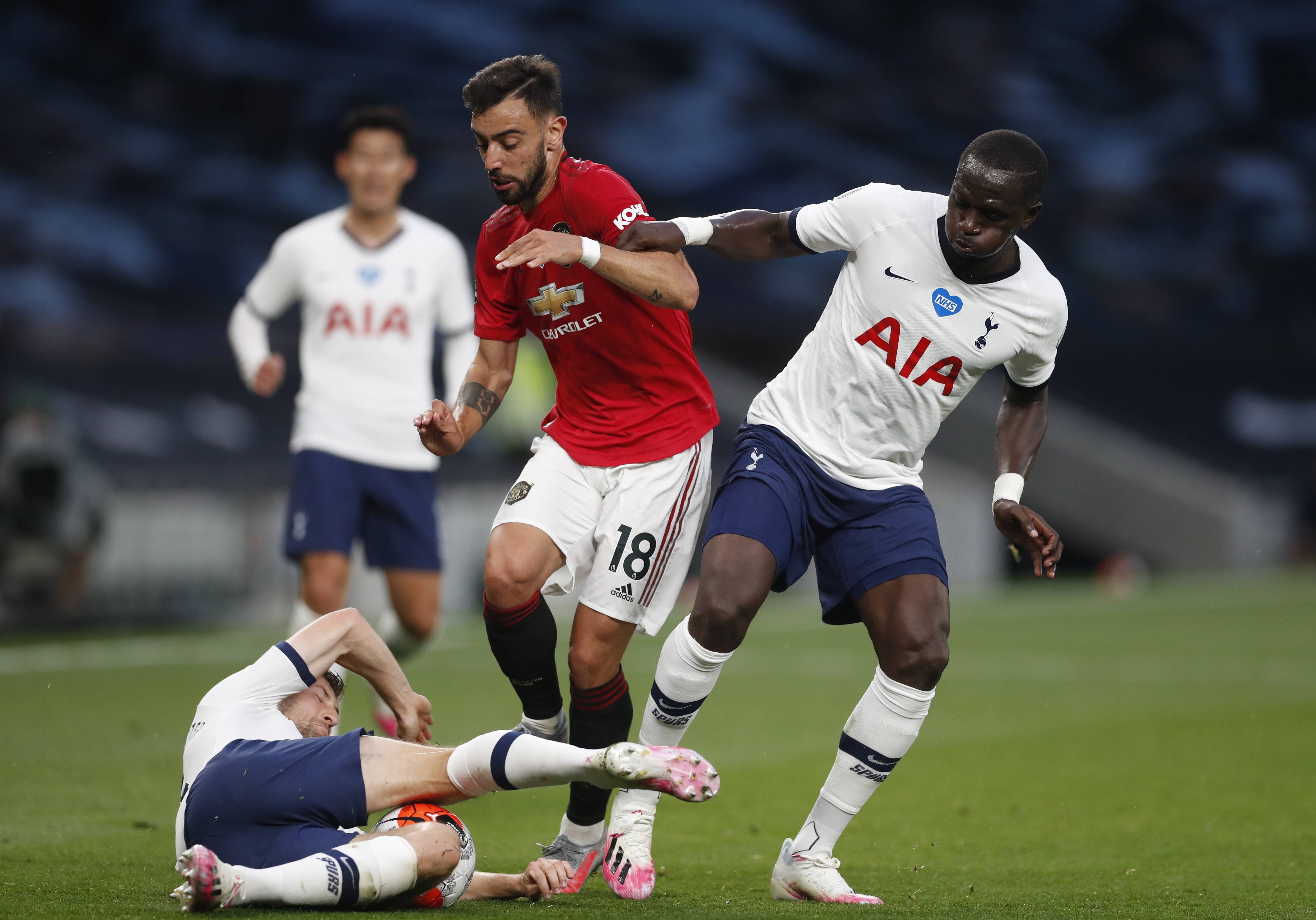 場上不僅是 場上不僅是